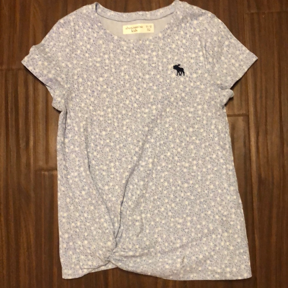 Abercrombie kids size 11/12 Blue Flower T shirt
